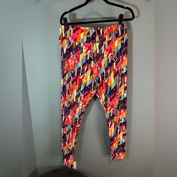 LuLaRoe Disney Princess Multi Color Leggings - Picture 2 of 7